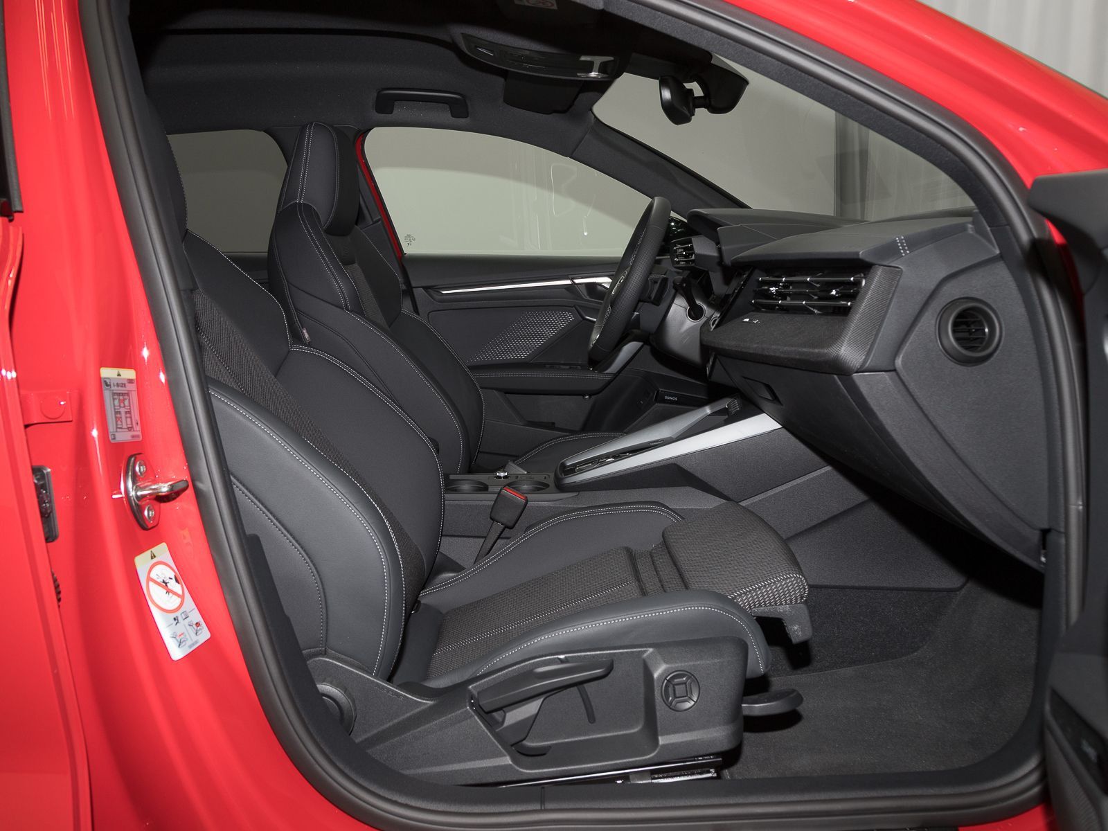 Audi A3 Sportback 35 TFSI 2x S LINE - Samsaru's Car Outlet