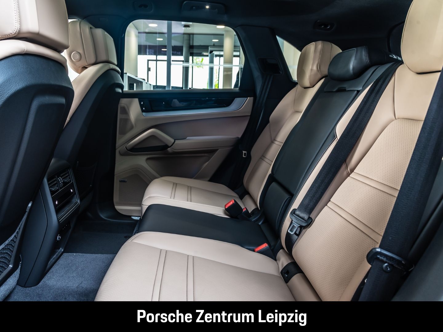 Porsche Cayenne E-Hybrid Massage HD-Matrix InnoDrive AHK
