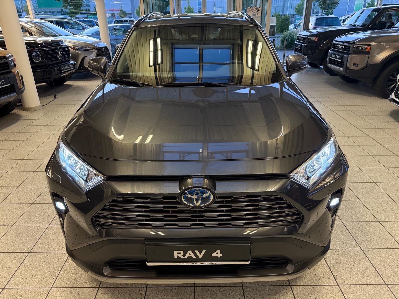 Toyota RAV 4 HYBRID 4x4 - Samsaru's Car Outlet