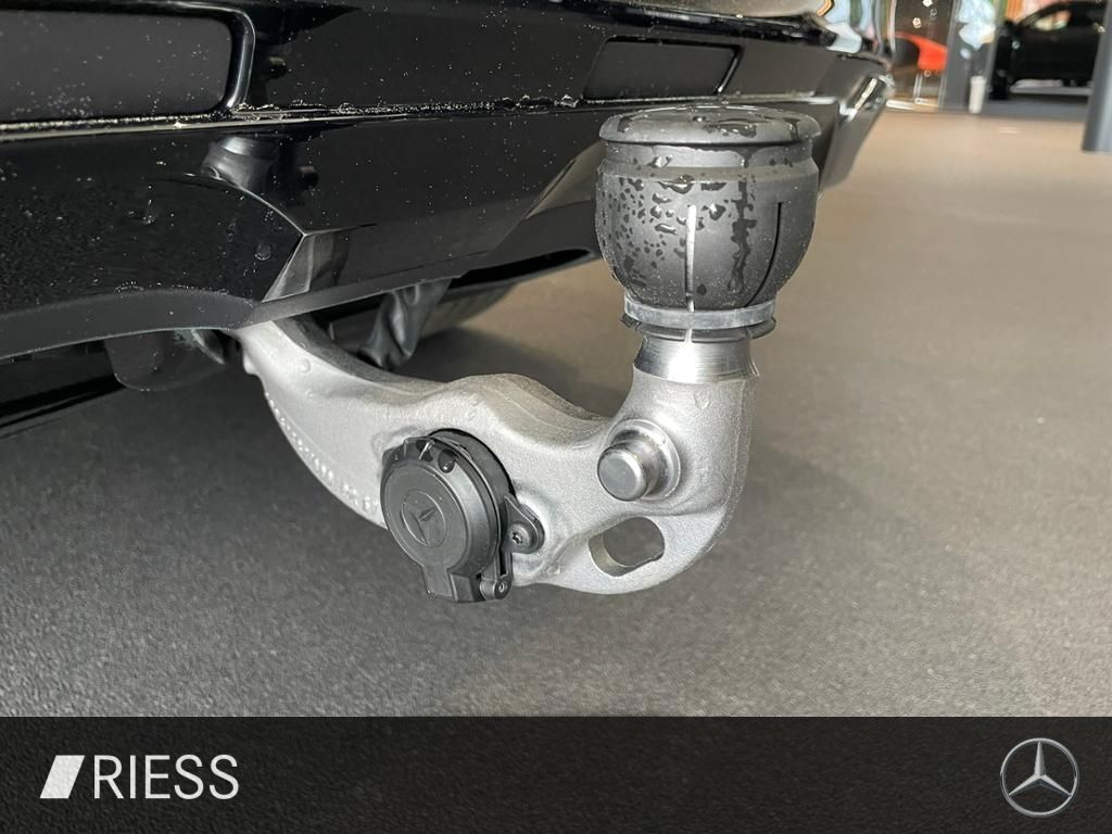 Mercedes-Benz GLC 300 d 4M AMG+PANO+AHK+DISTR+DIGI LIGHT+KEYL+