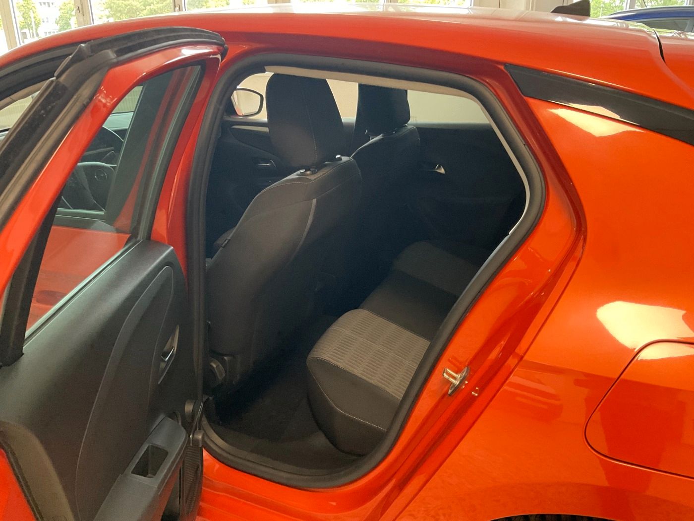 Opel Corsa F 1.2 Turbo Edition - Samsaru's Car Outlet