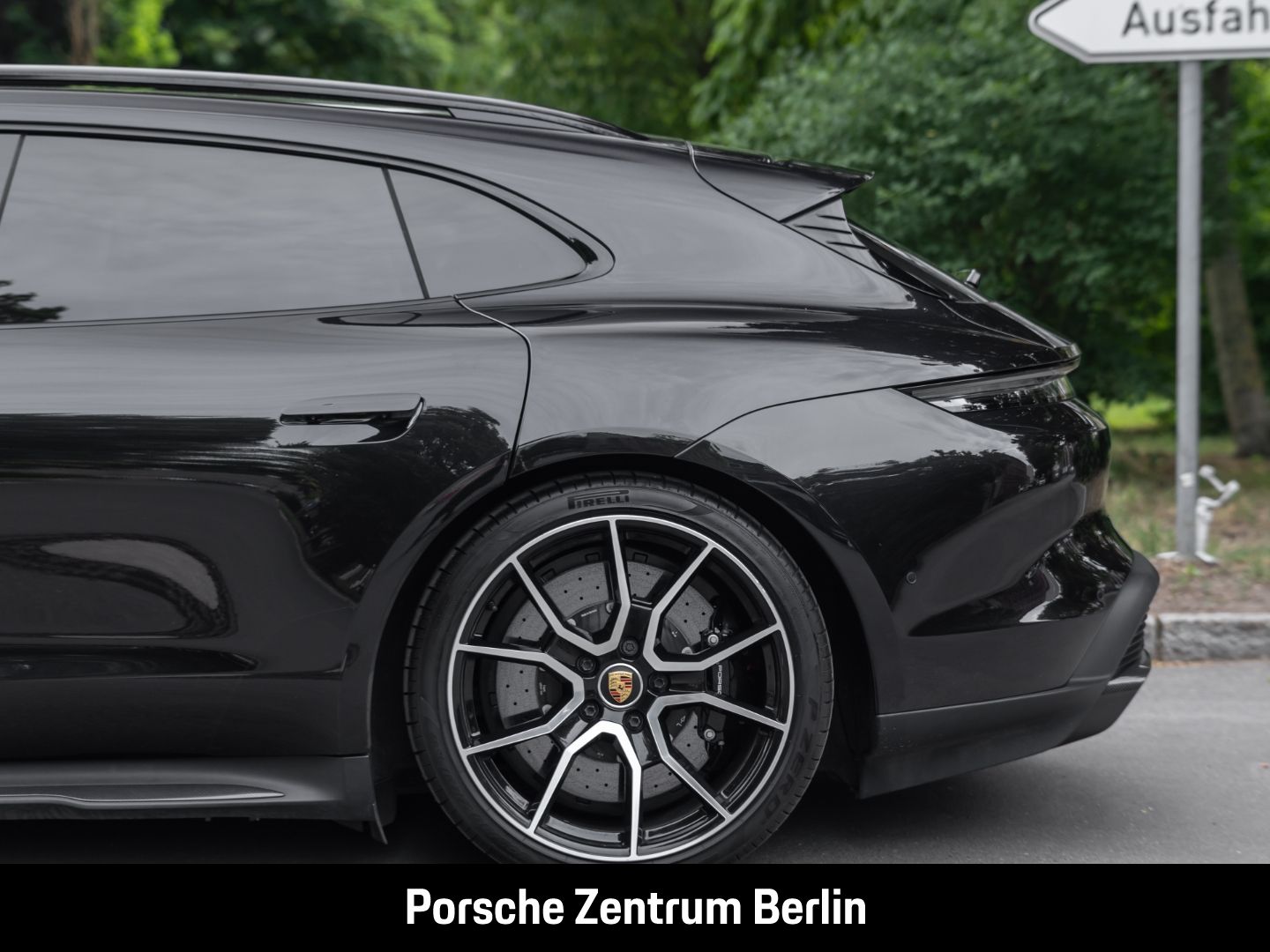 Porsche Taycan Turbo S Sport Turismo BOSE LED-Matrix