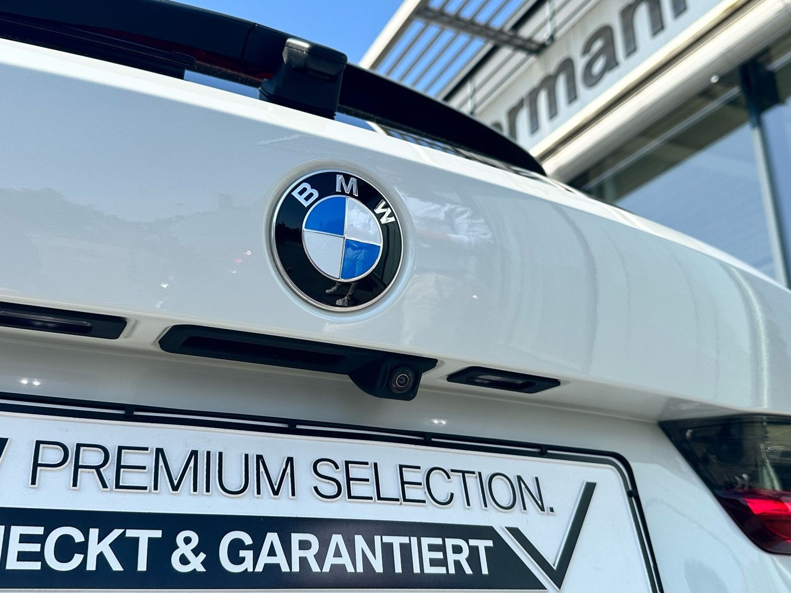 BMW 318i Touring DrivingAssist Stop&Go HeadUp AHK