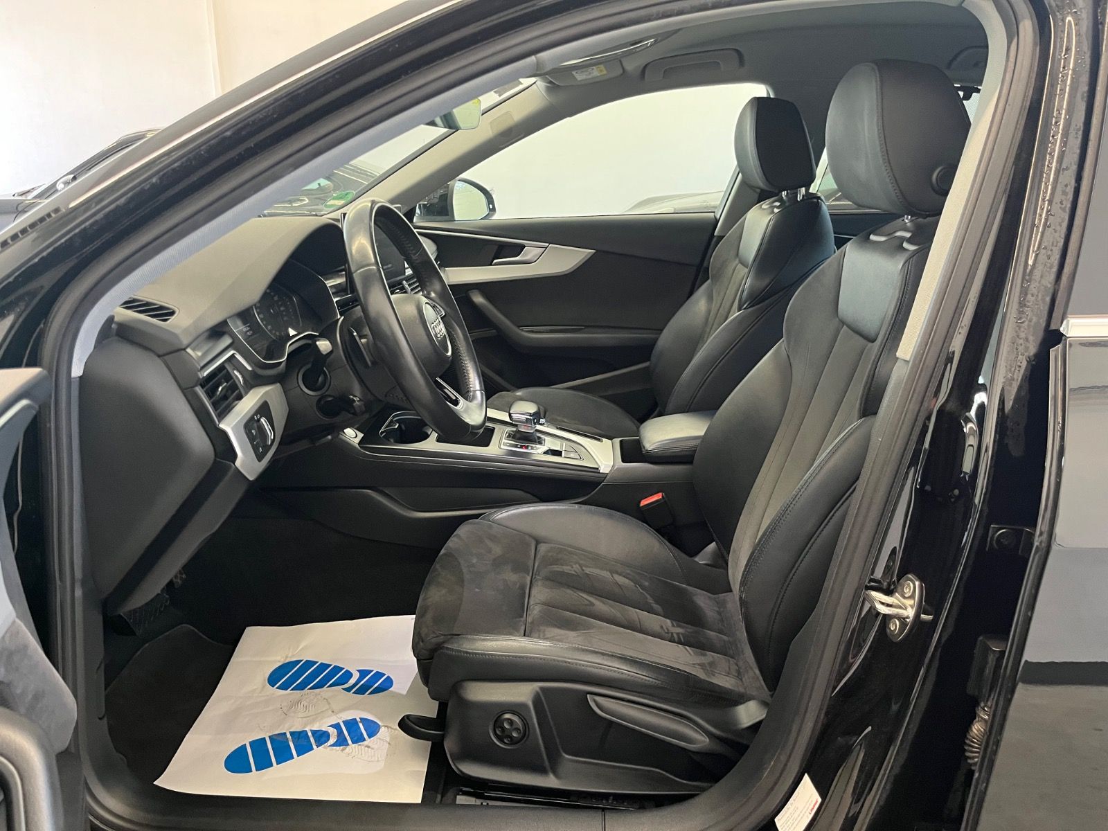 Audi A4 50 TDI quattro S-Line B&O*NAVI*LED*AHK*8-fach