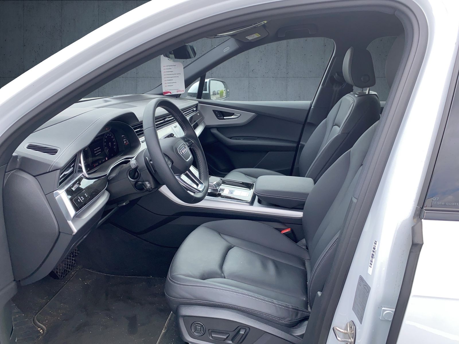 Audi Q7 SUV 55 TFSI e S line qu. tiptr. Luft HUD AHK