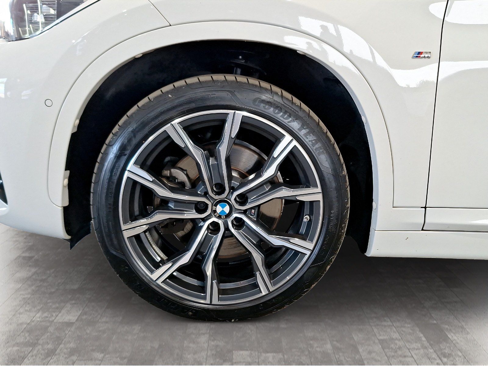 BMW X1 xDrive20d M Sport - Samsaru's Car Outlet