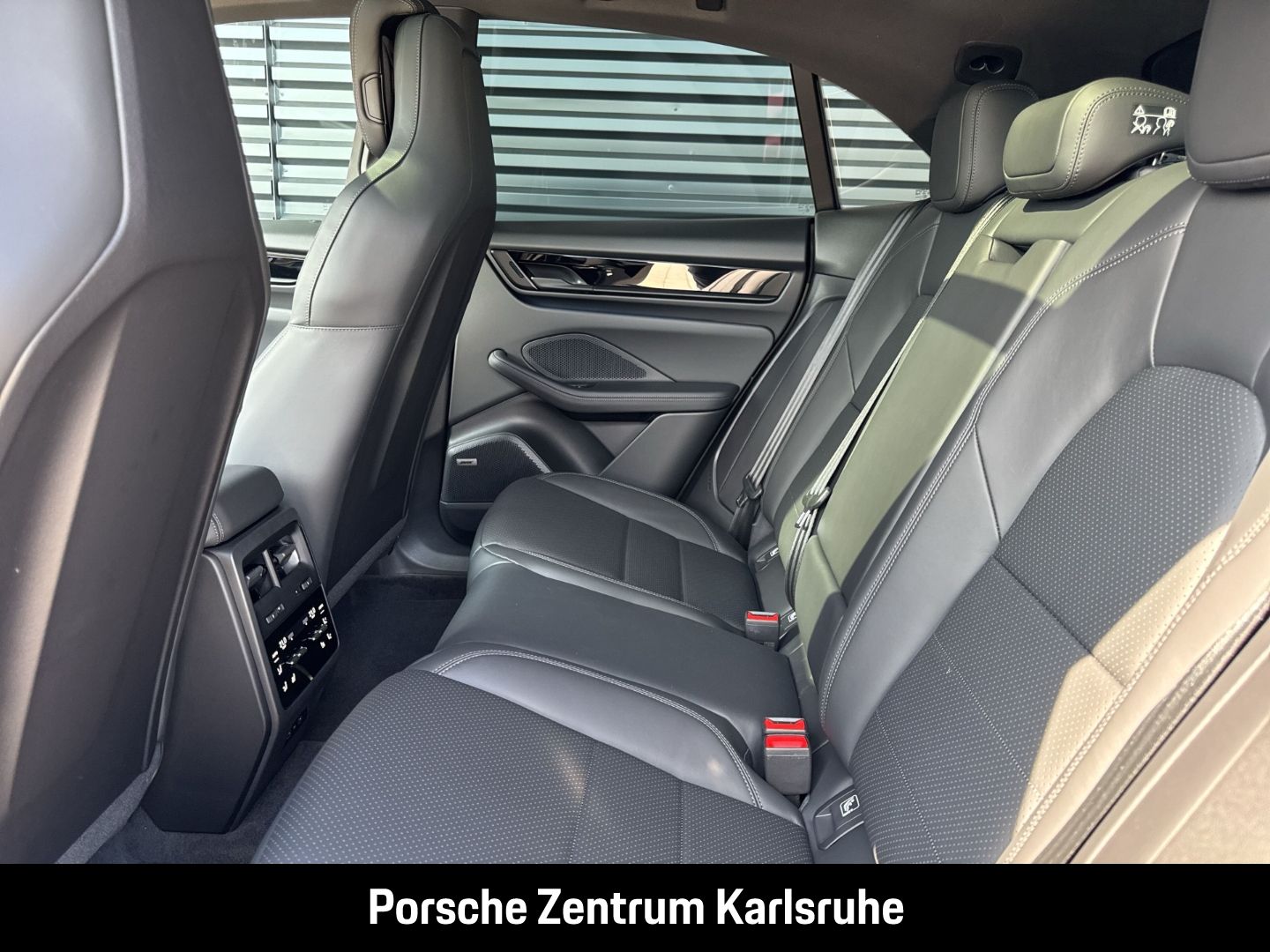 Porsche Macan 4S BOSE Surround-View Abstandstempomat LED