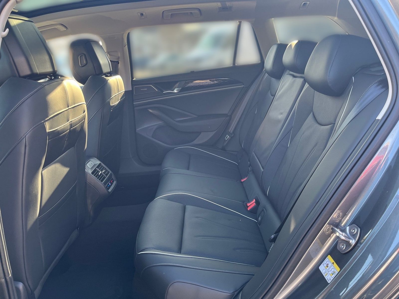 Volkswagen Passat Variant 1.5 TSI eHybrid Elegance *AHK*HEA
