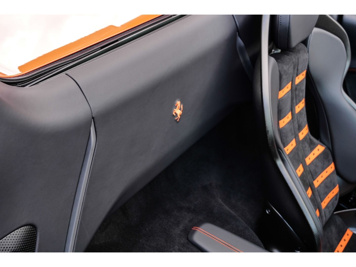 Ferrari 296 GTS - Samsaru's Car Outlet
