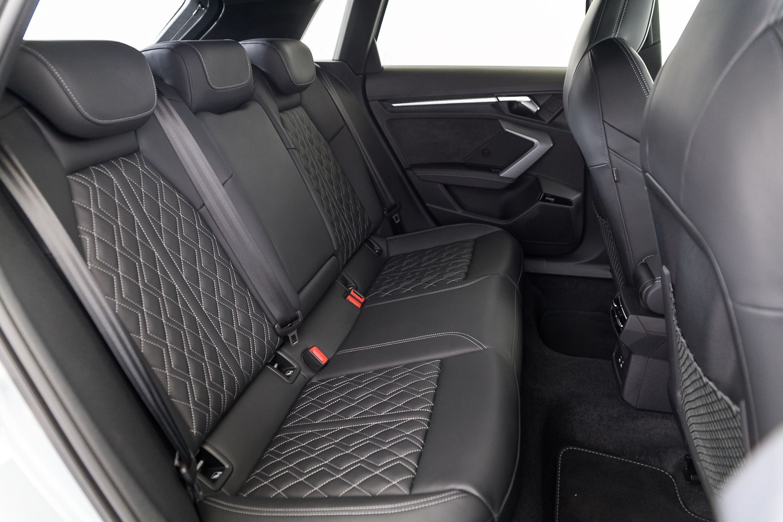 Audi A3 allstreet 35 TDI S tr. - Samsaru's Car Outlet