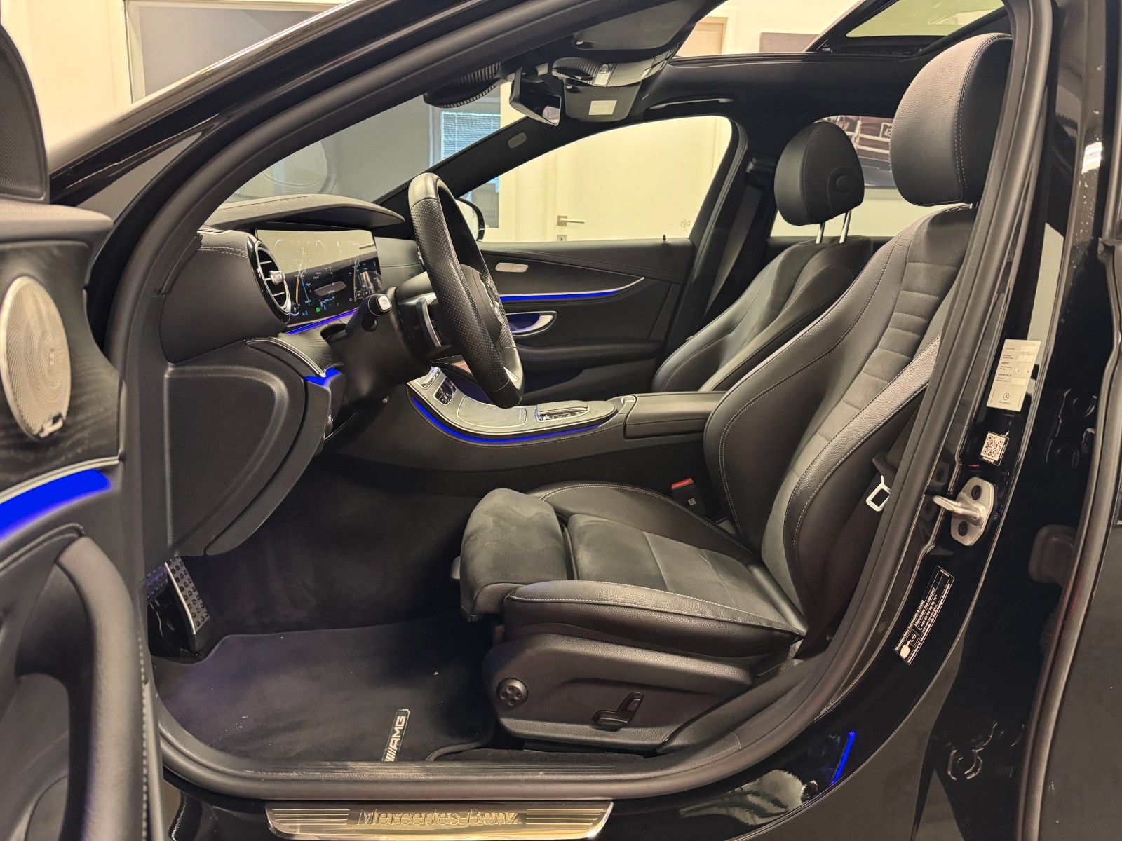 Mercedes-Benz E 300 d 4Matic AMG - Samsaru's Car Outlet