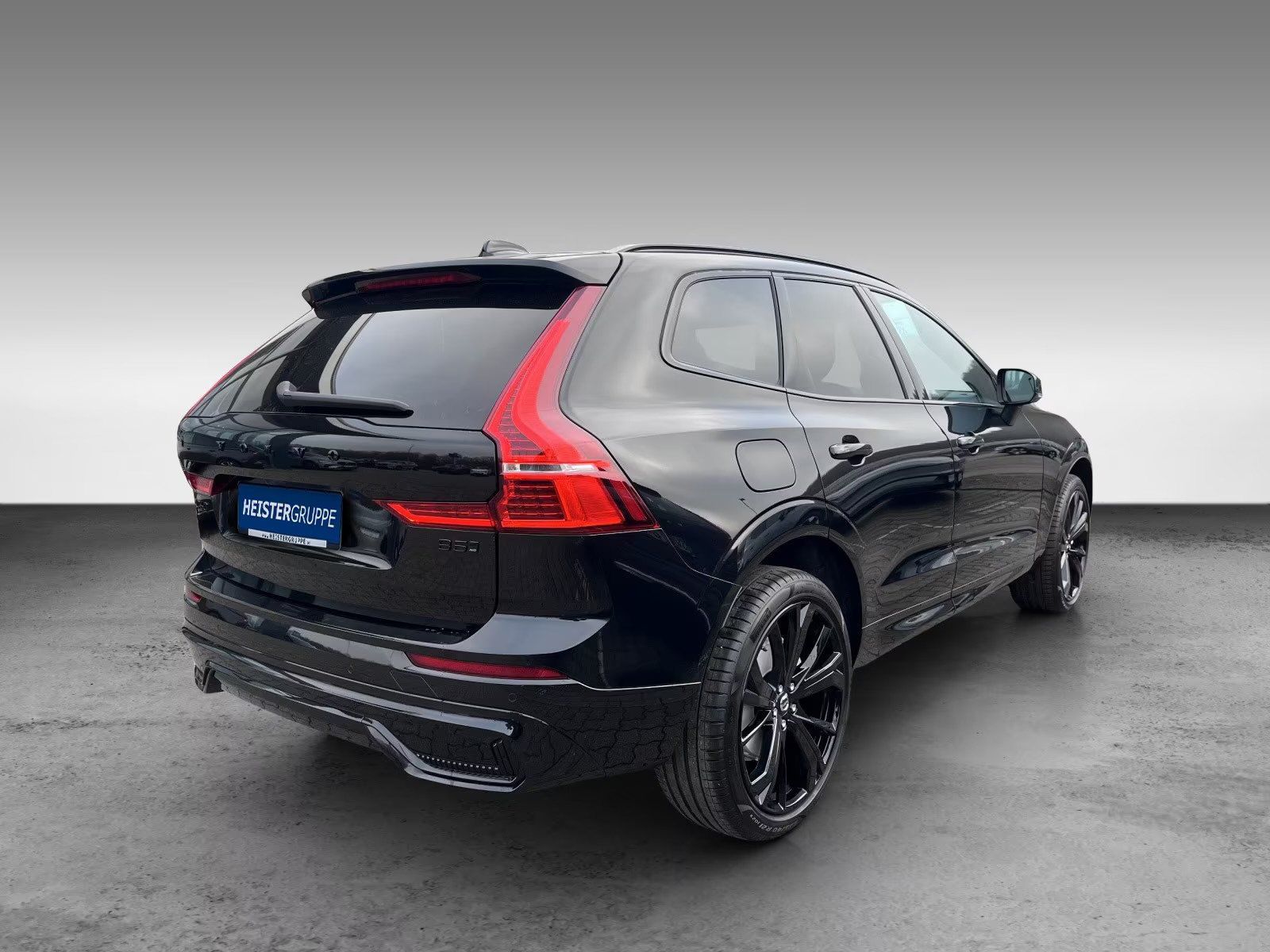 Volvo XC60 B5 AWD  Plus Black Edition+Ki-Sitze+AHK+