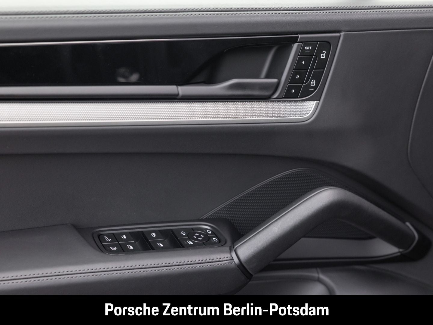 Porsche Cayenne S E-Hybrid BOSE Panoramadach LED-Matrix