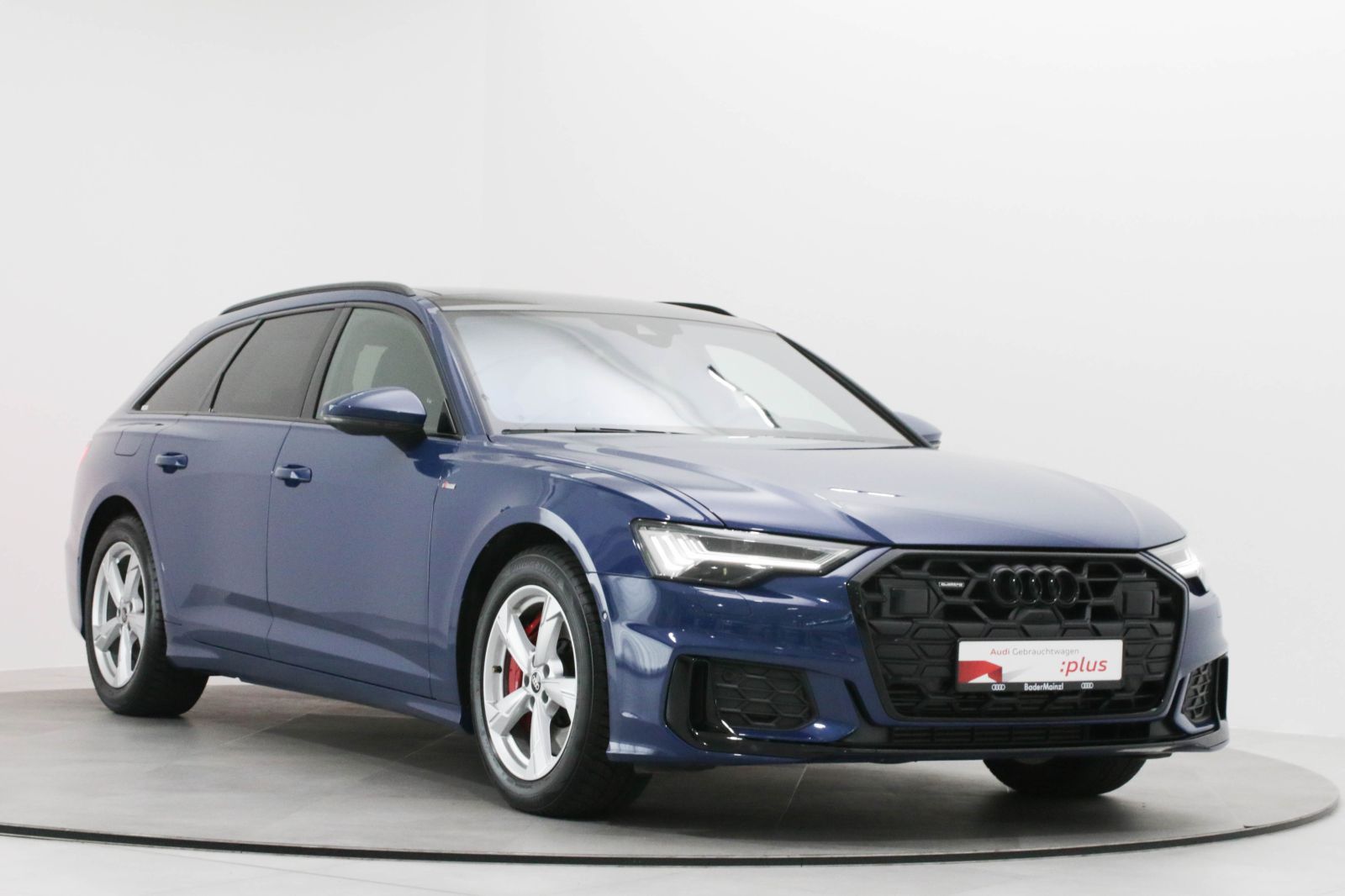 Audi A6 Avant 55 TFSIe quattro S line - Samsaru's Car Outlet