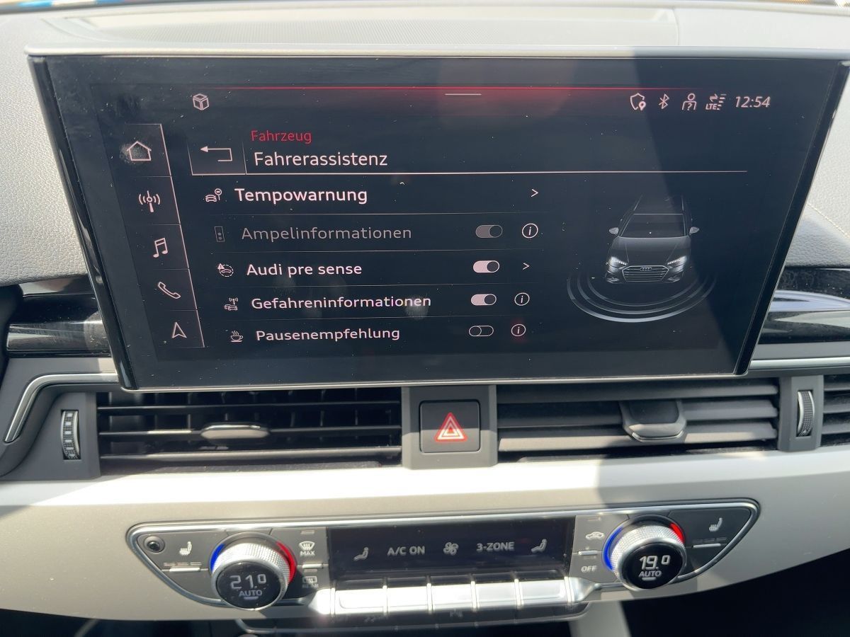 Audi A4 Avant 35 TDI advanced - Samsaru's Car Outlet