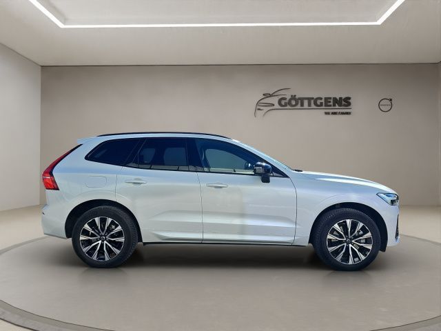 Volvo XC60 B4 Plus Dark - Samsaru's Car Outlet