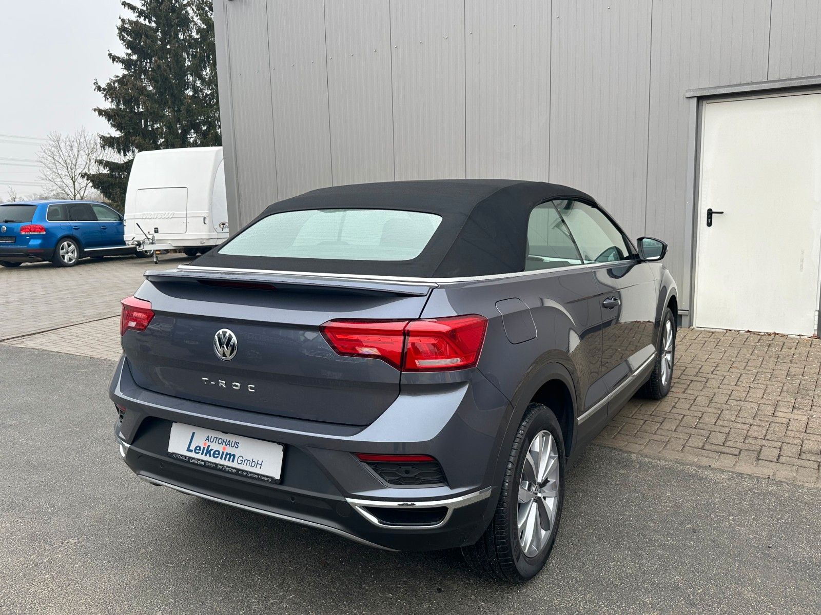 Volkswagen T-Roc 1.5 TSI Cabriolet Style - Samsaru's Car Outlet