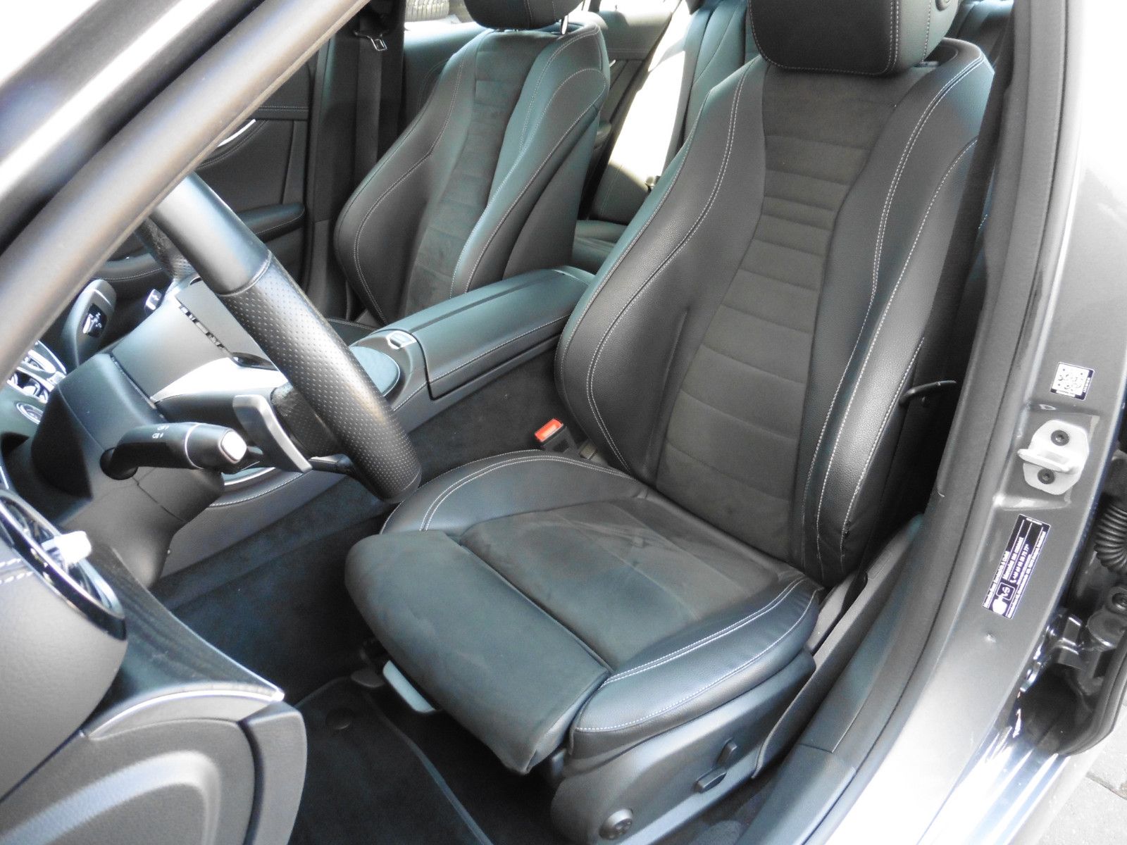 Mercedes-Benz E 300 d 4MATIC AMG Line - Samsaru's Car Outlet