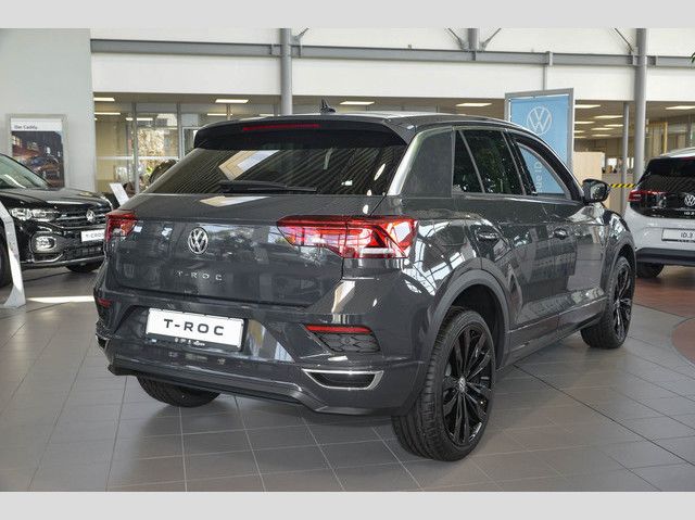 Volkswagen T-Roc United R-line - Samsaru's Car Outlet