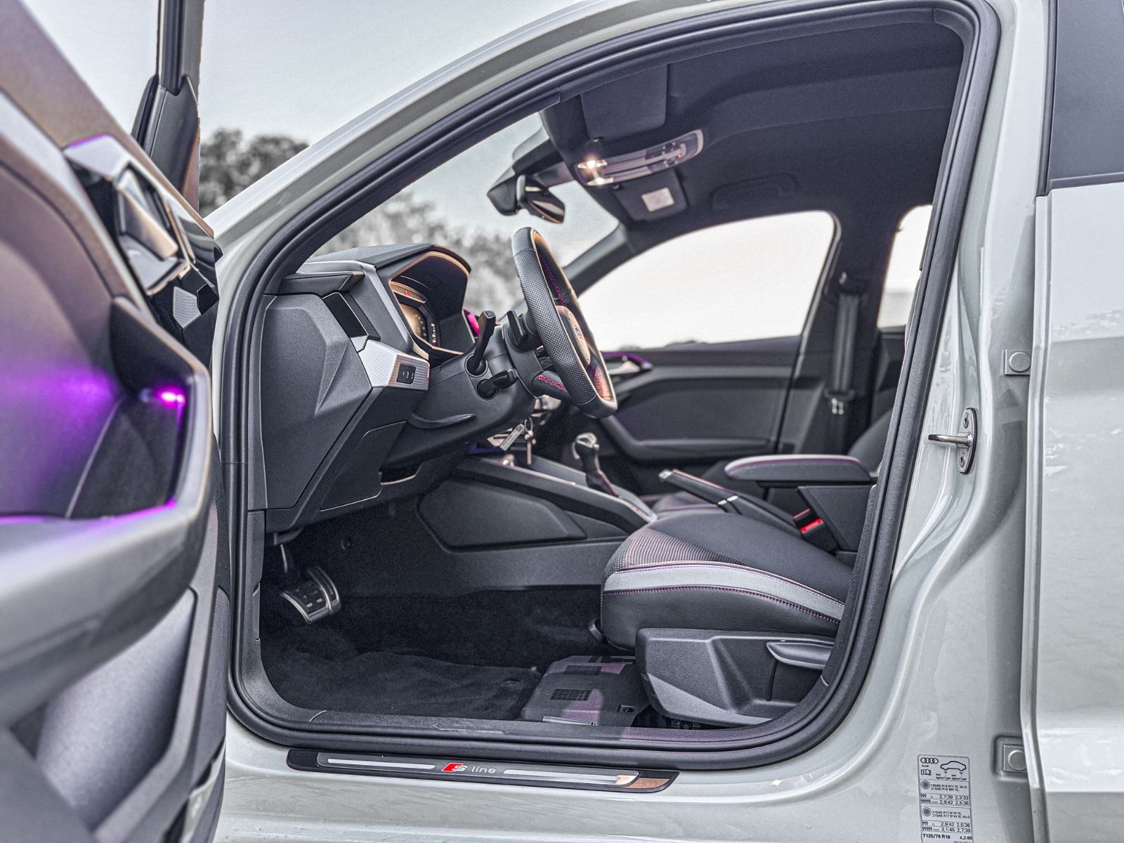 Audi A1 Sportback 40 TFSI S line - Samsaru's Car Outlet