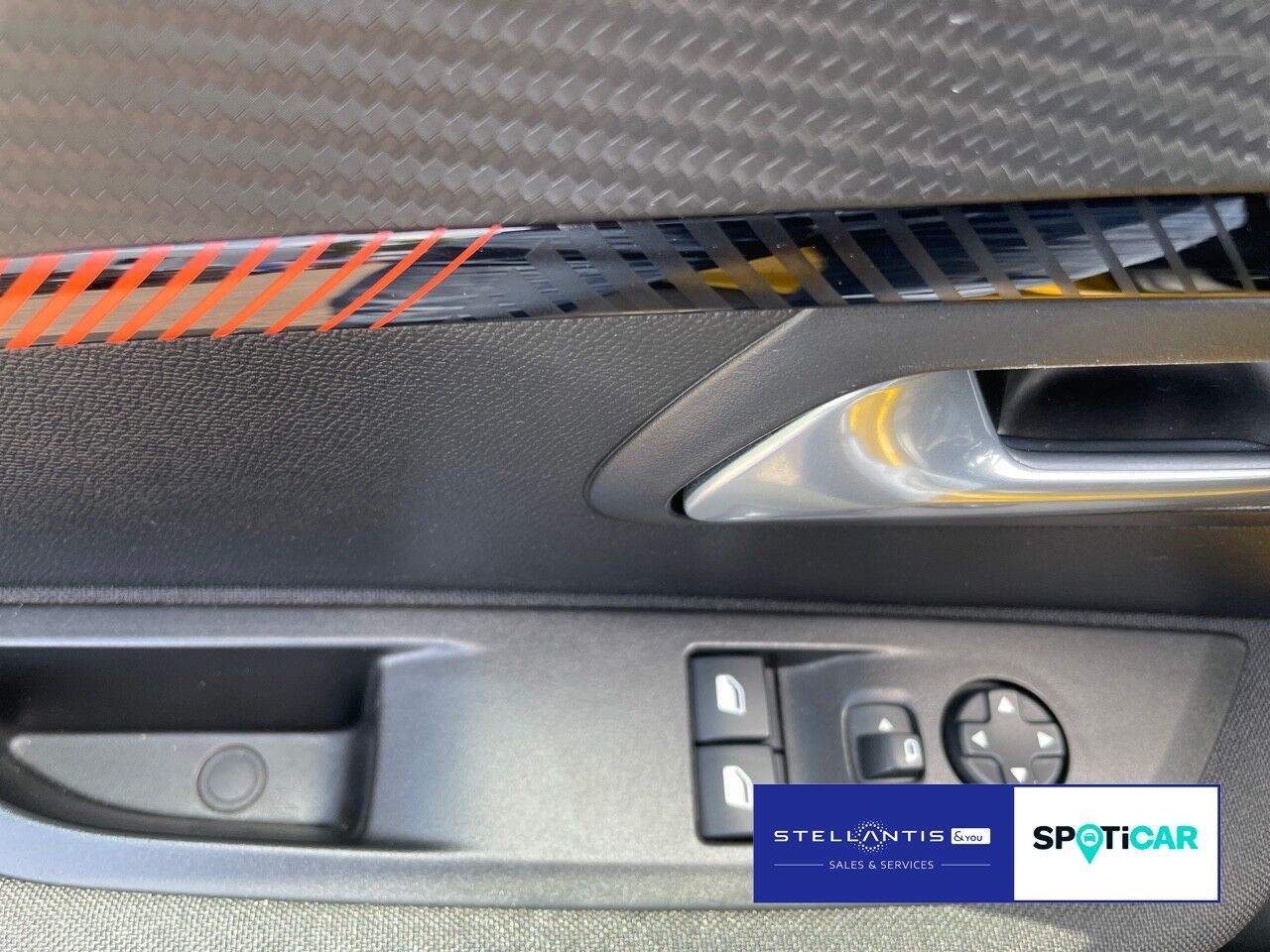 Peugeot 208 Elektro ACTIVE - Samsaru's Car Outlet