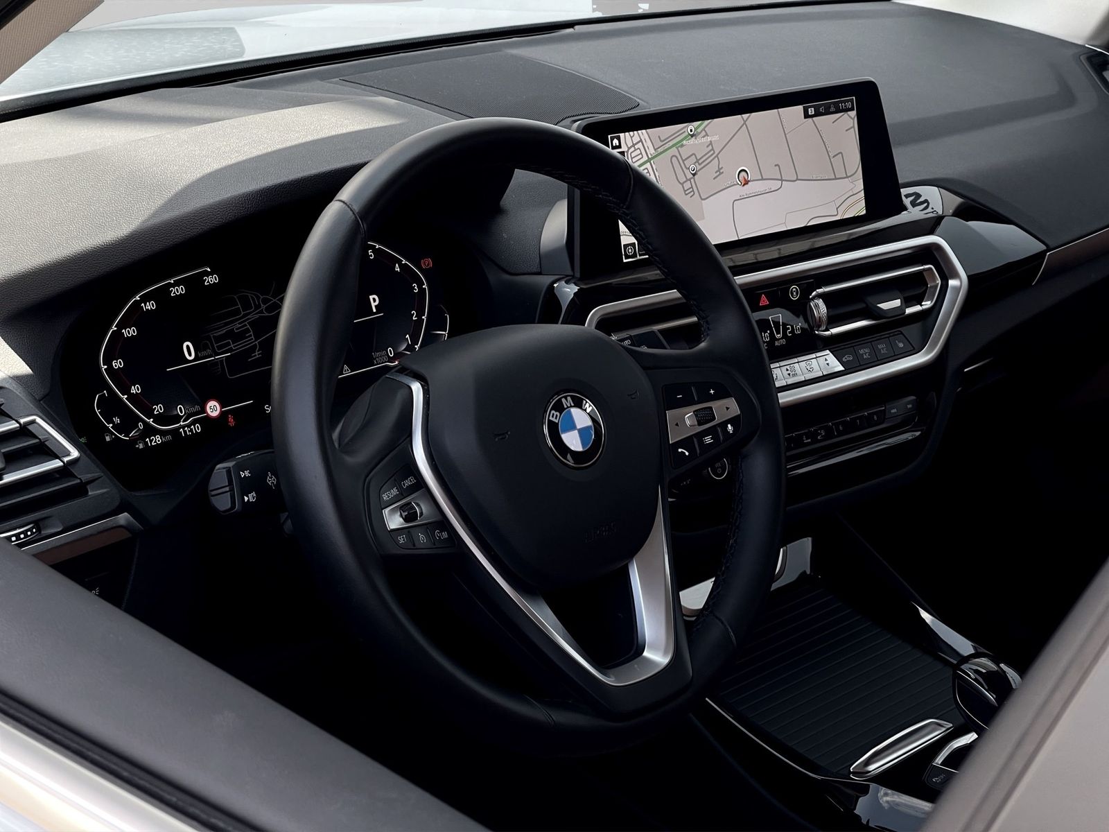 BMW X3 xDrive20i - Samsaru's Car Outlet