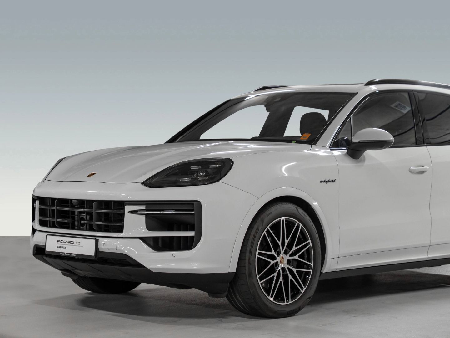 Porsche Cayenne E-Hybrid Beifahrerdisplay Massagesitze