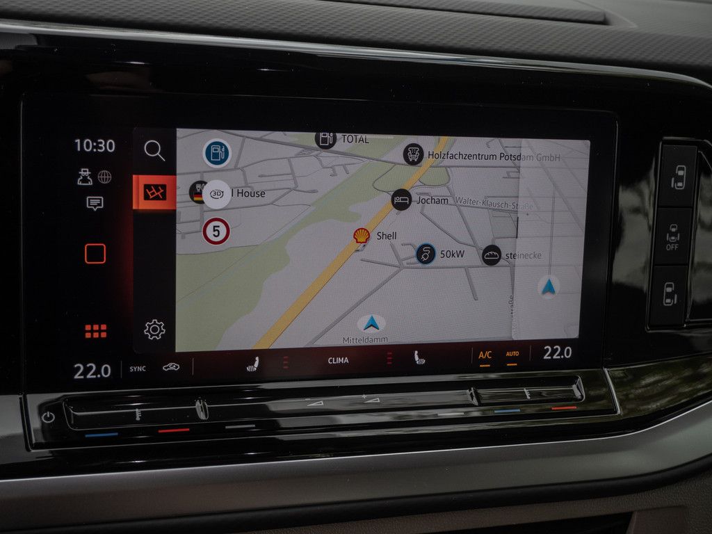 Volkswagen T7 Multivan 2.0TDI DSG - Samsaru's Car Outlet