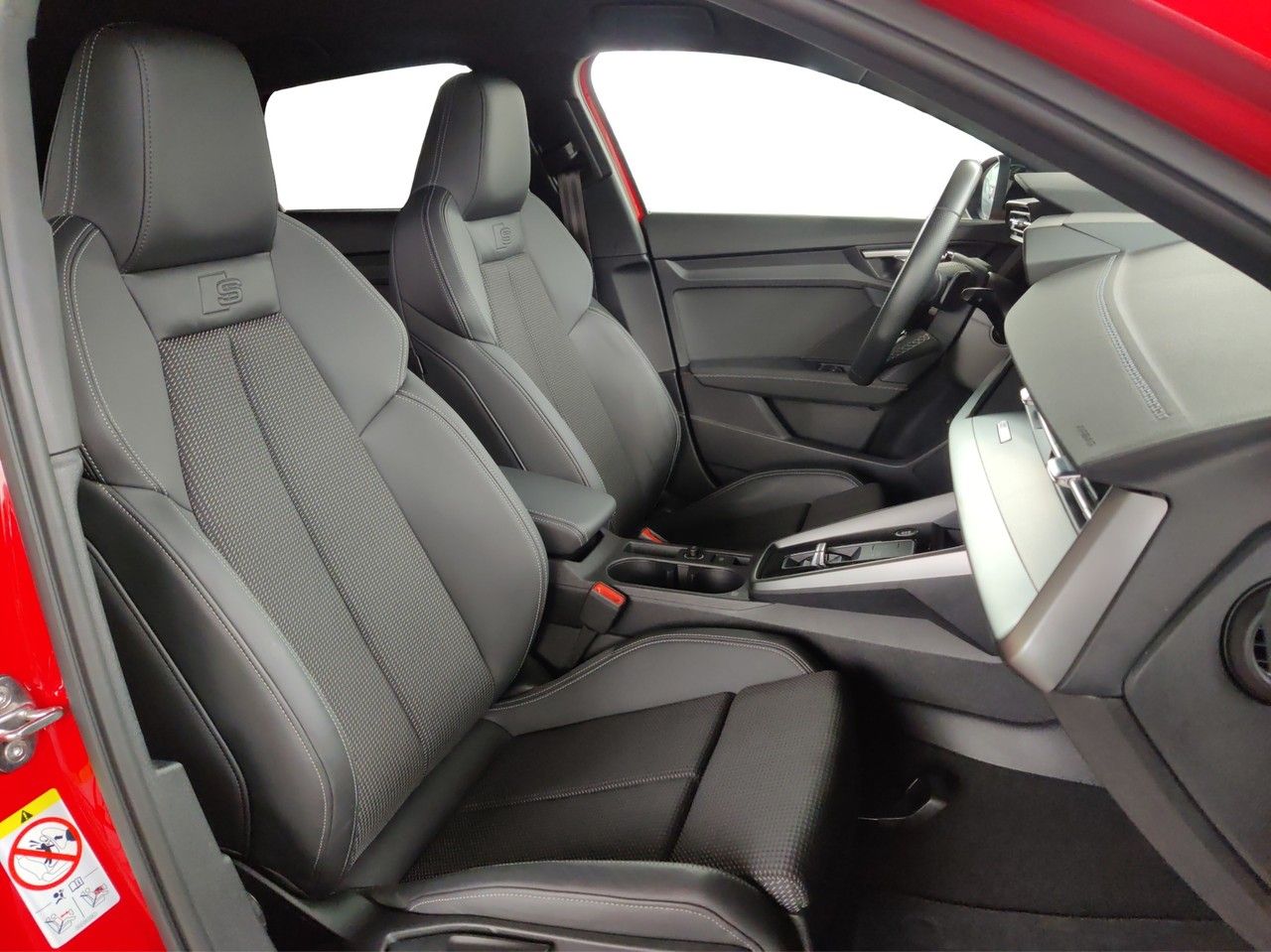 Audi A3 Sportback 40 TFSIe S tronic S line, AHK, LED