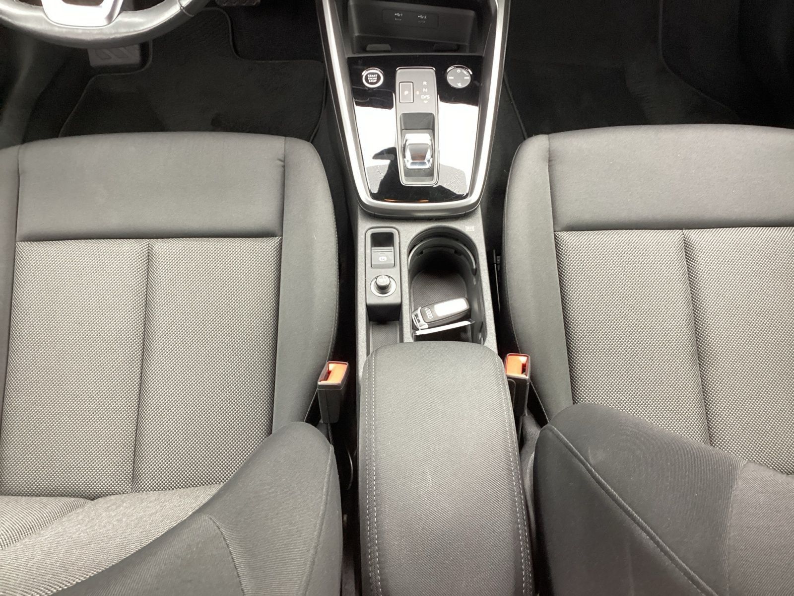 Audi A3 Sportback 30 TFSI S-Tronic, ACC, CarPlay, Nav