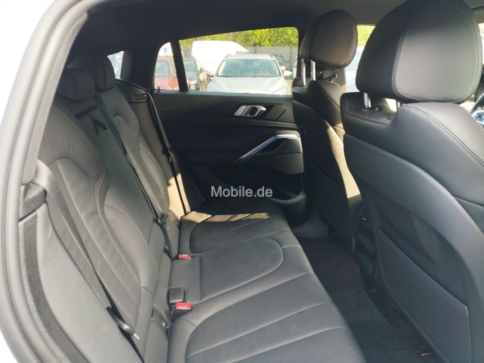 BMW X6 xDrive40d M Sportpaket - Samsaru's Car Outlet