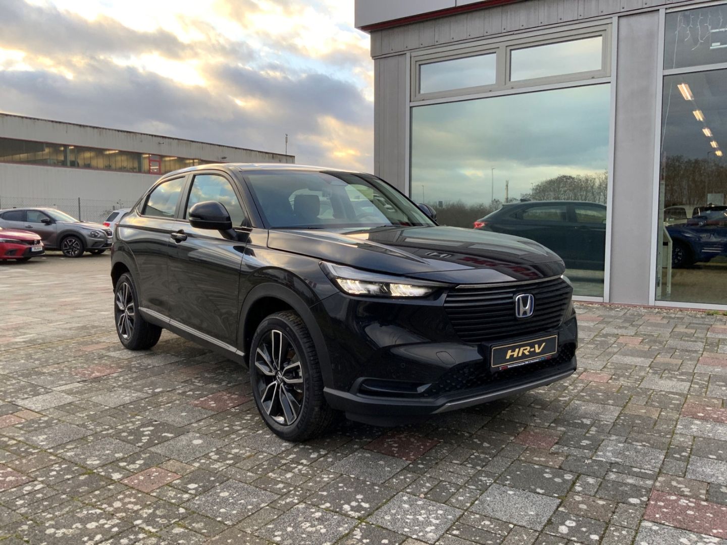 Honda HR-V Hybrid Elegance Navi LED ACC Klimaautom Fah