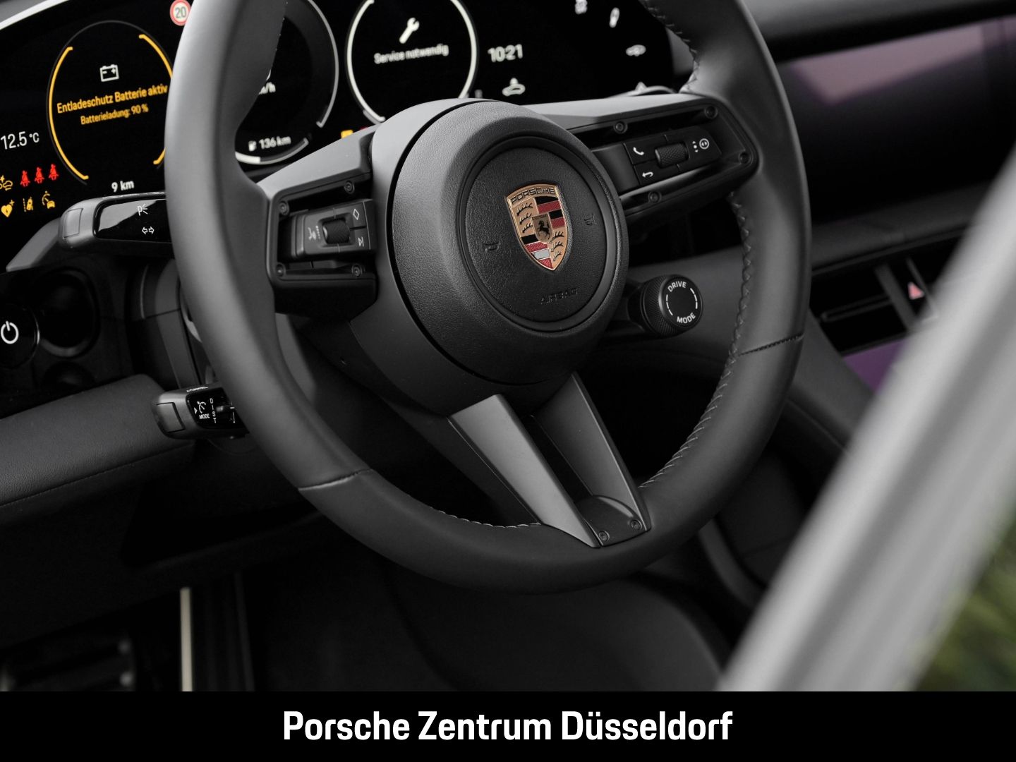 Porsche Taycan 4 Cross Turismo Surround-View LED-Matrix