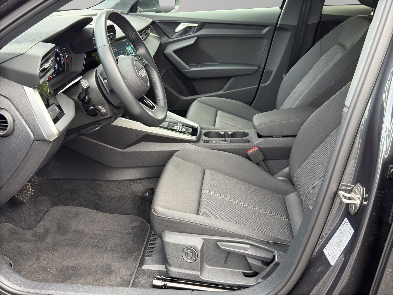 Audi A3 Limousine 35 TFSI S-tronic advanced LED+MMI+S