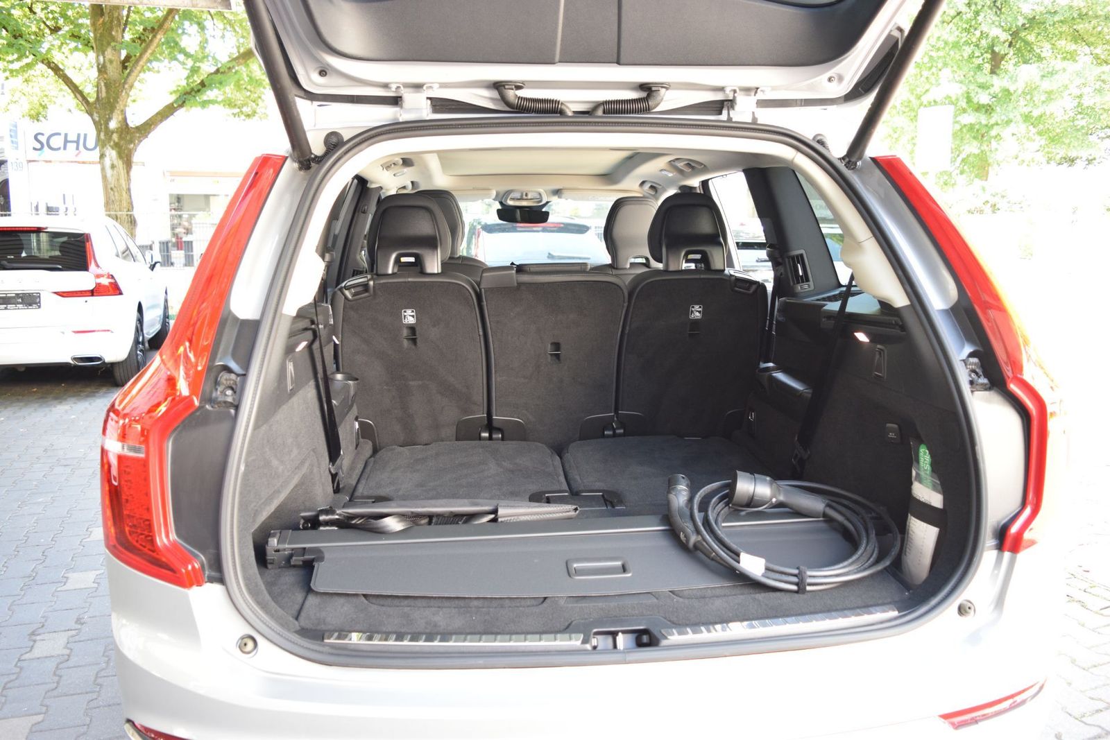Volvo XC90 T8 AWD Plus - Samsaru's Car Outlet