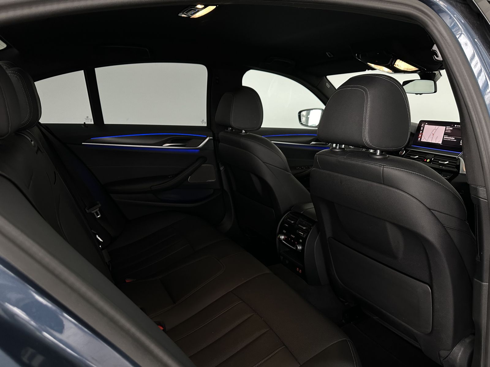 BMW 520 d xDrive M Sport |H-UP |H&K |BUSINESS|LED