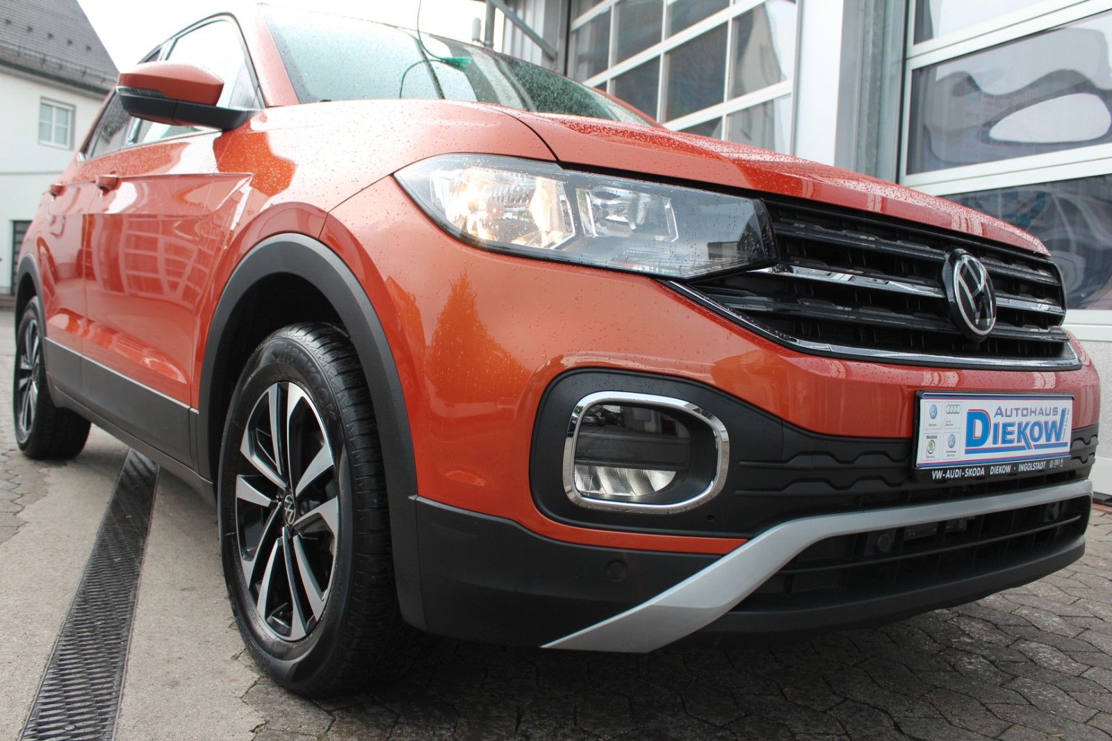 Volkswagen T-Cross United DSG - Samsaru's Car Outlet