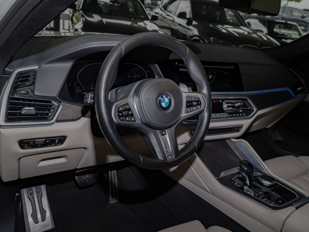 BMW X6 xDrive 30d M-Sport PANO AHK HUD 360° LASER