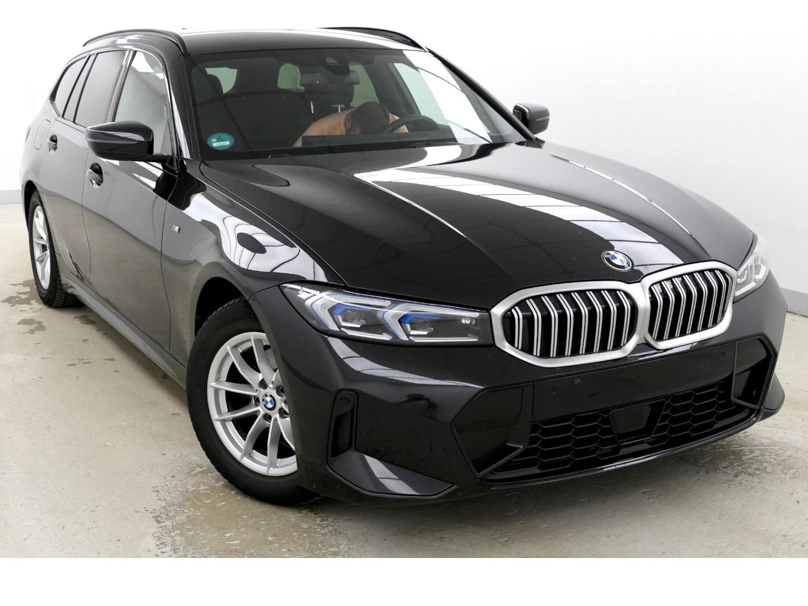 BMW 320i Touring M Sport HeadUp Memory 360°Kam ACC