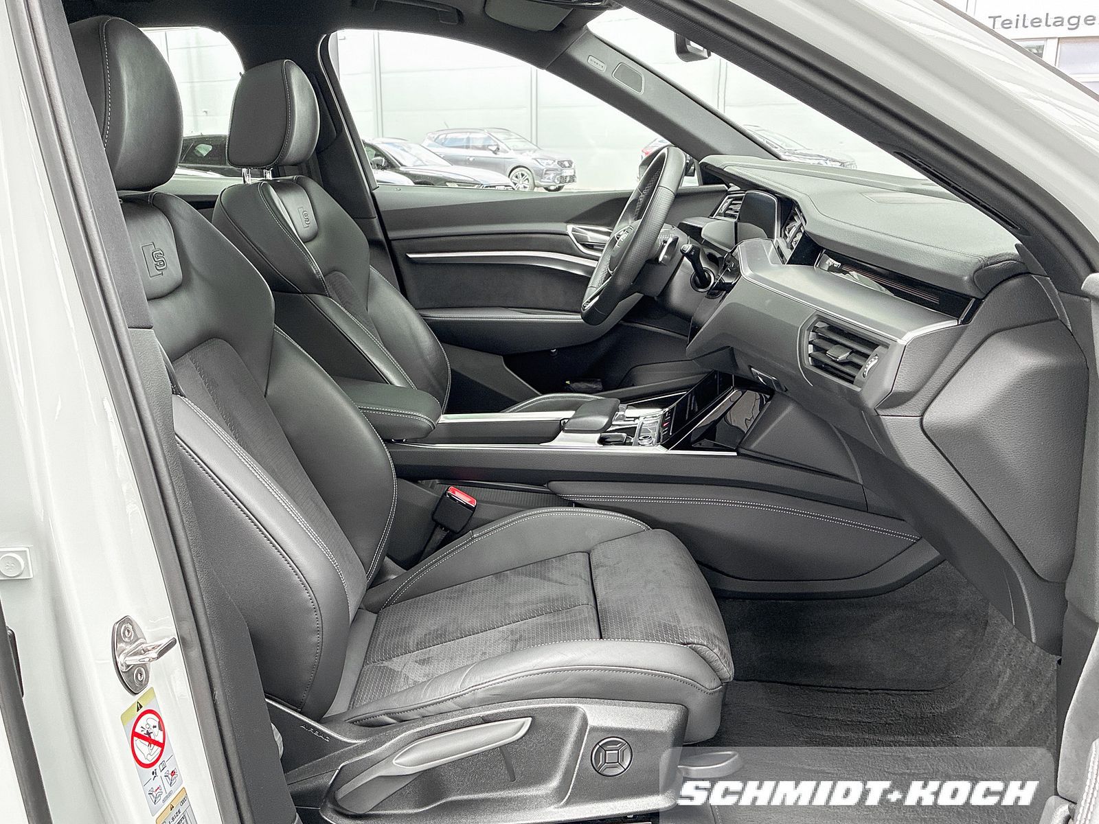 Audi Q8 e-tron 55 quattro advanced S-LINE B+O PANO