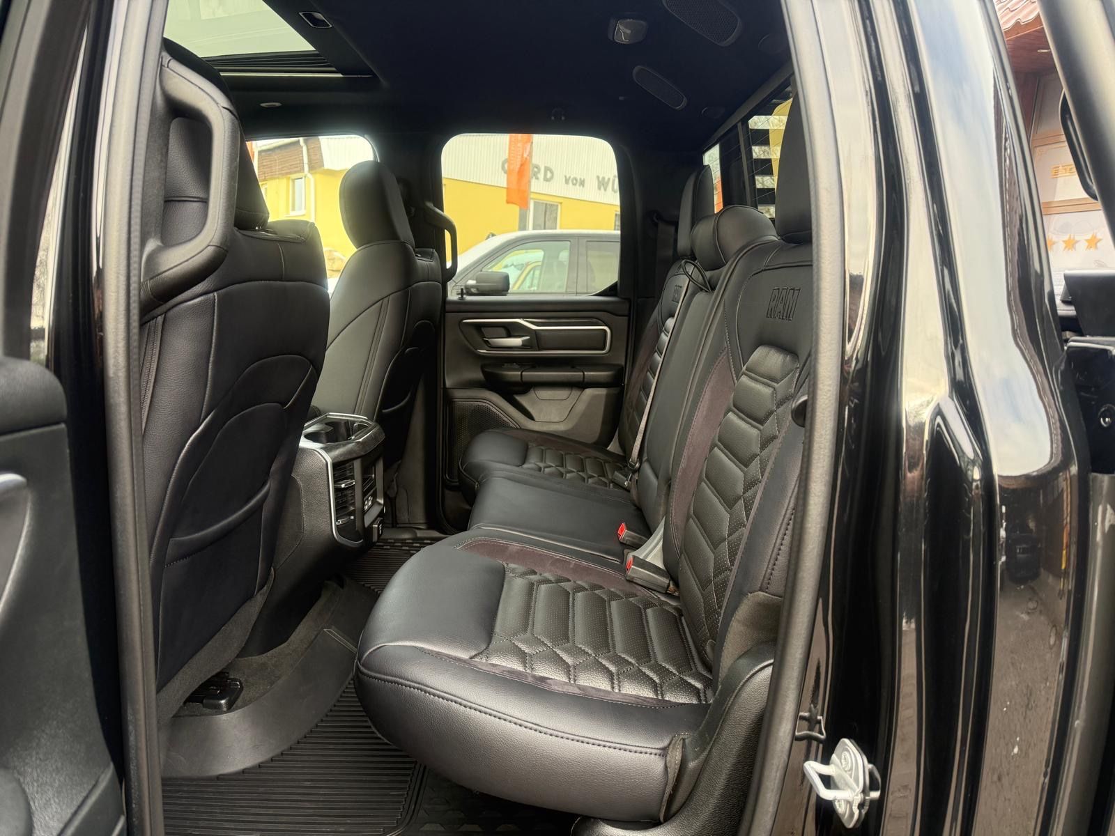 Dodge LPG*SPORT*LIFT*HEADUP*OFFROAD*NAVI*AHK*GARANT