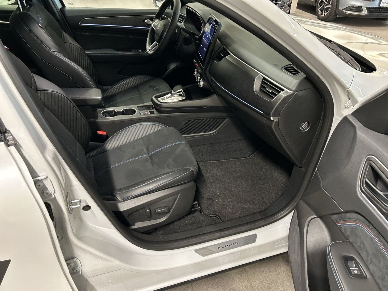 Renault Arkana Esprit Alpine Mild Hybrid - Samsaru's Car Outlet