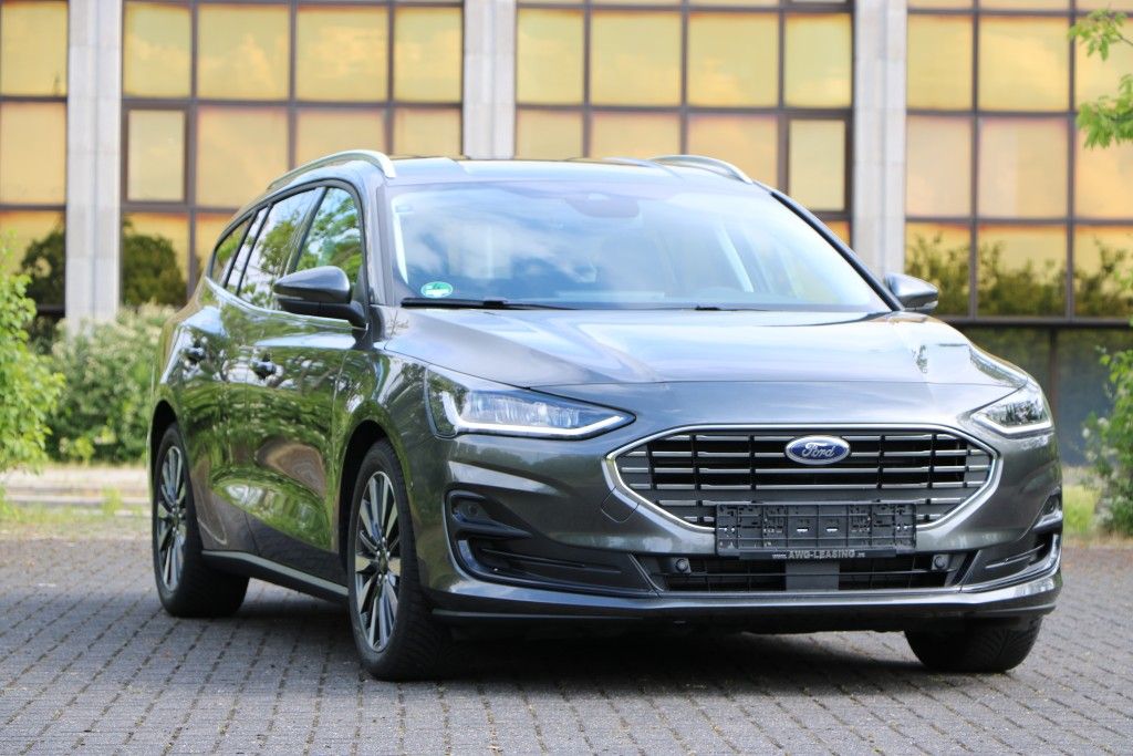 Ford Focus Titanium X RK ACC LED Automatik Park Assis
