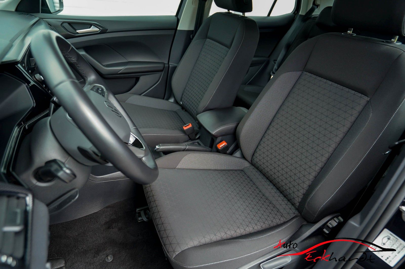 Volkswagen T-Cross Life - Samsaru's Car Outlet