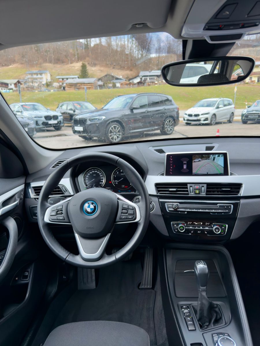 BMW X1 xDrive25e Business - Samsaru's Car Outlet
