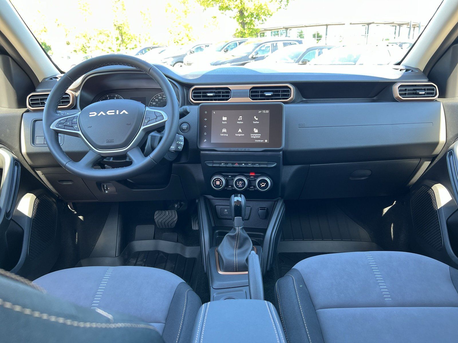 Dacia Duster TCe 150 EDC Extreme - Samsaru's Car Outlet