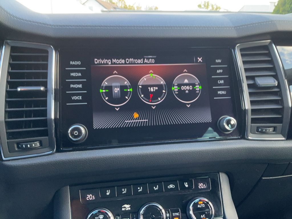 Skoda Kodiaq 4x4 L&K 2.0 TDI AHK Pano Navi 360 Grad Di
