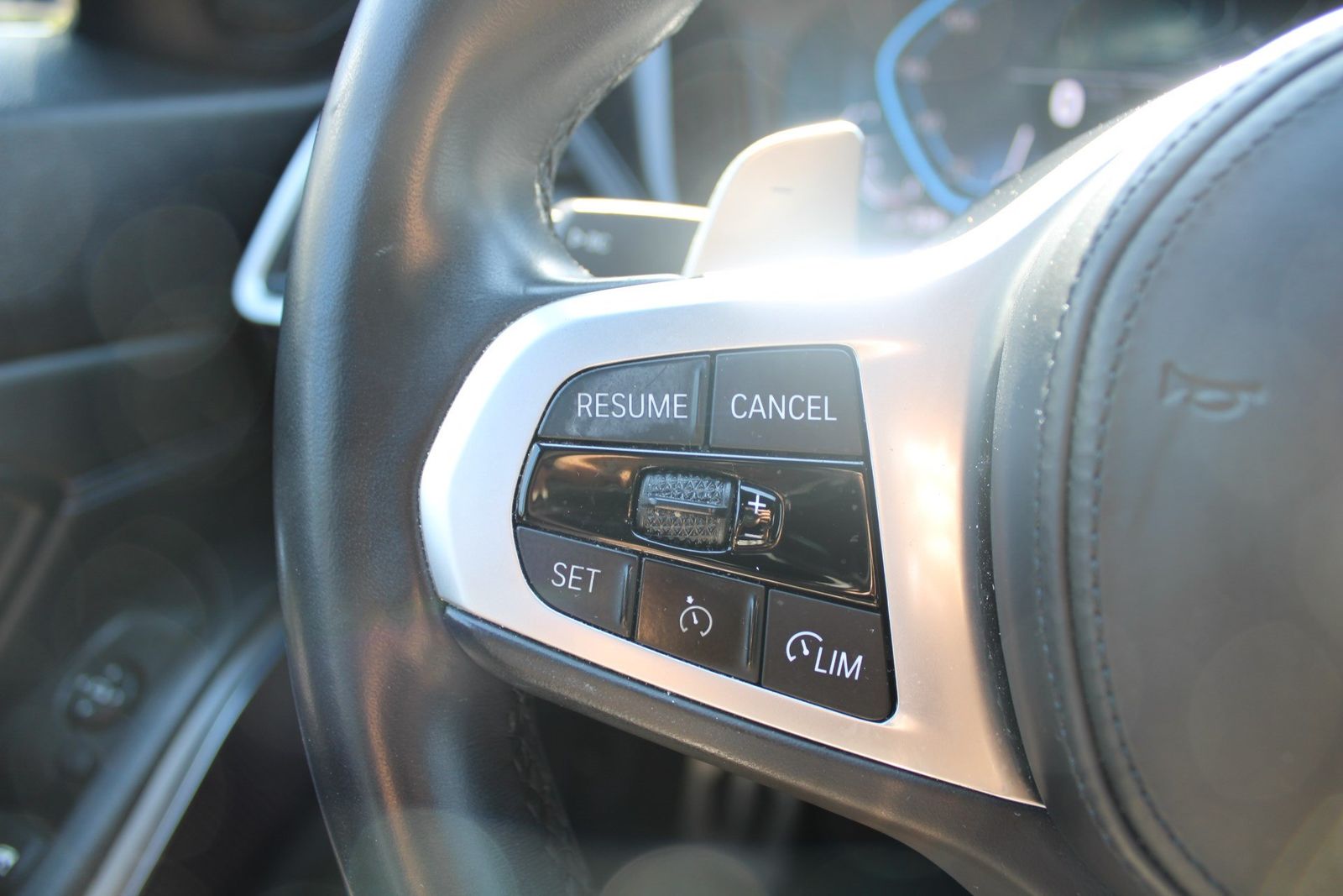 BMW 320e Touring - Samsaru's Car Outlet