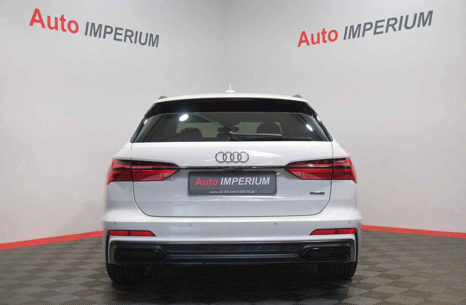 Audi A6 Avant 40 TDI quattro S-Line - Samsaru's Car Outlet