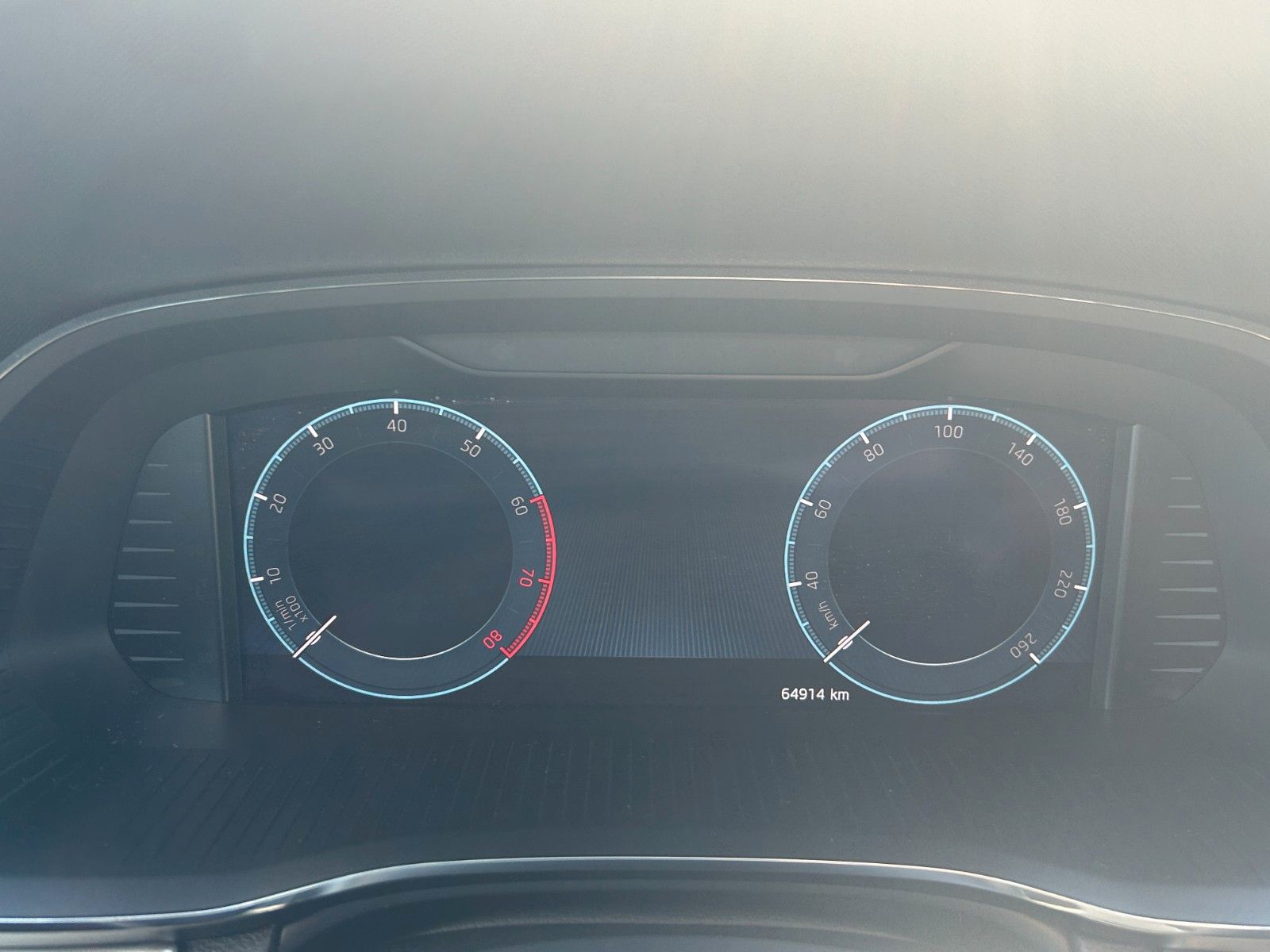 Skoda OCTAVIA Combi 1.5 TSI - Samsaru's Car Outlet